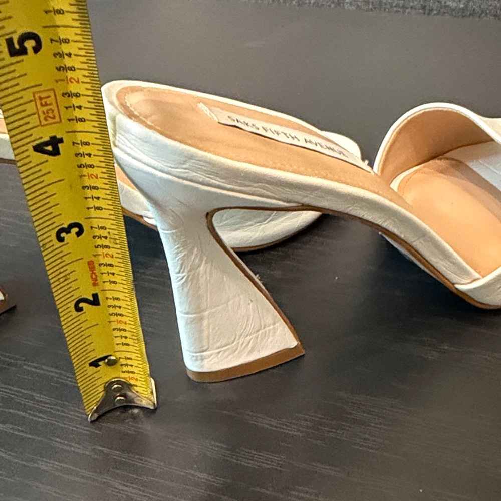 Saks Fifth Avenue White Croc-Embossed Leather Heeled Sandals - Picture 7 of 8